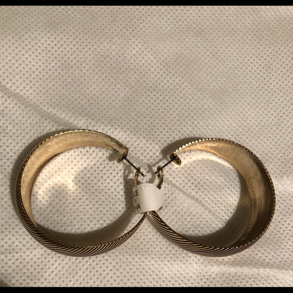 Urban Outfitters Hoop Earrings